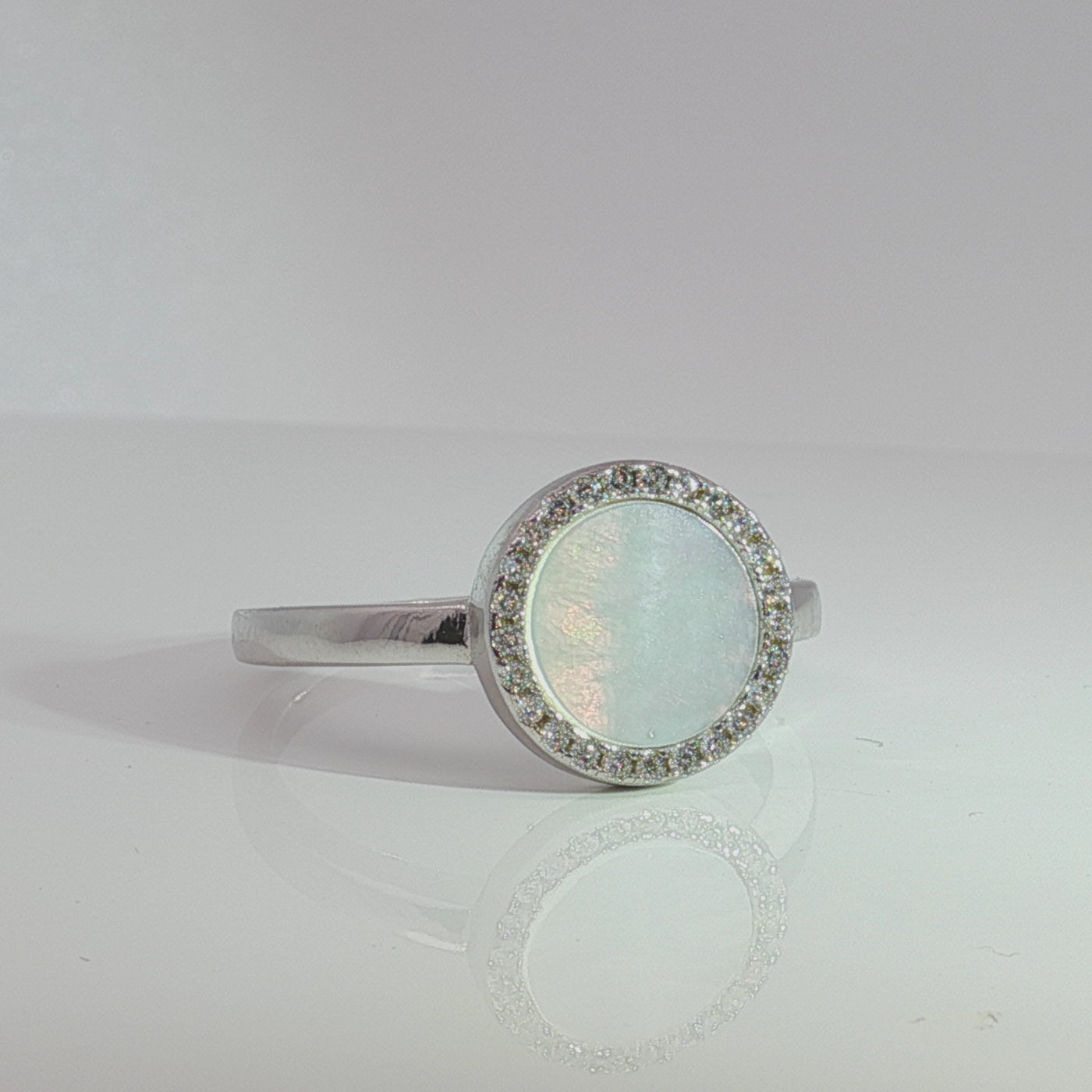 Round Mother Of Pearl With Cubic Zirconia Ring