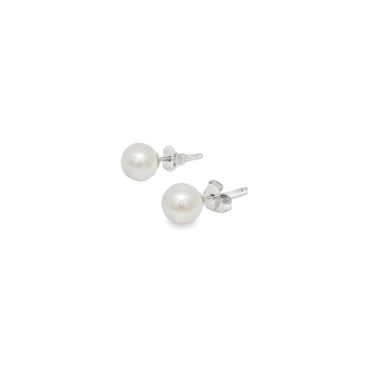 Round Freshwater Pearl Studs
