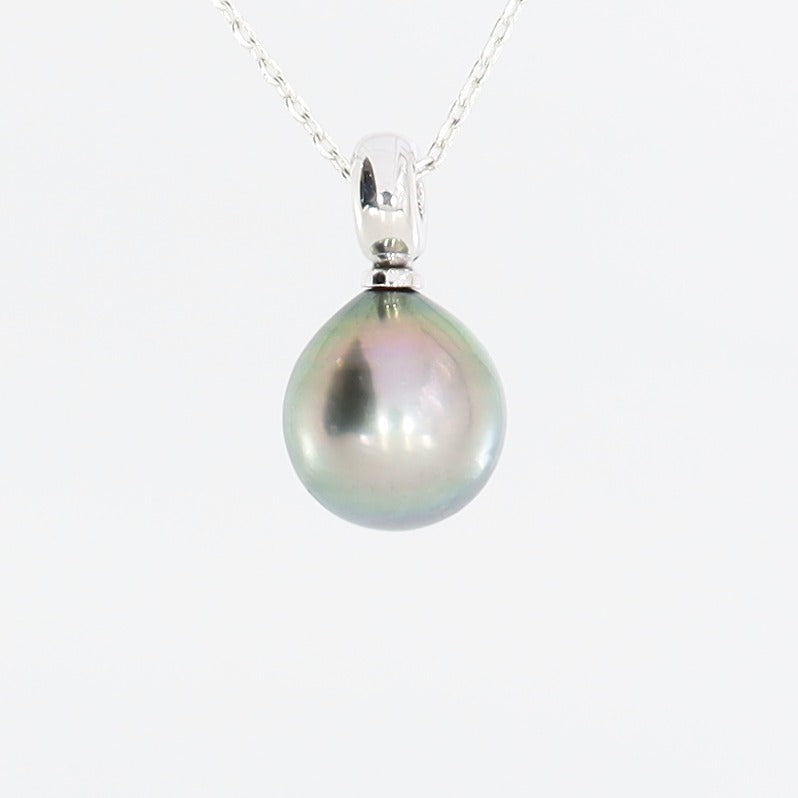 18ct White Gold Autore Tahitian Green Oval 10mm Pearl Pendant